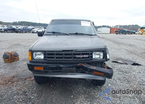 1987 Dodge Ram 50 z USA, uszkodzony, nr VIN JB7FM24E2HP098452
